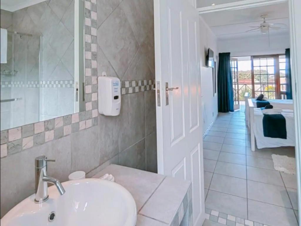 Aviators Paradise Guest House Mossel Bay Exterior photo