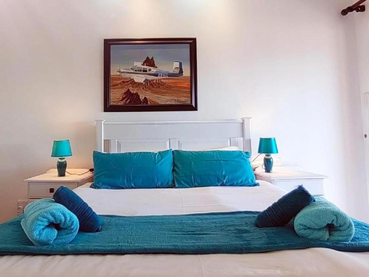 Aviators Paradise Guest House Mossel Bay Exterior photo